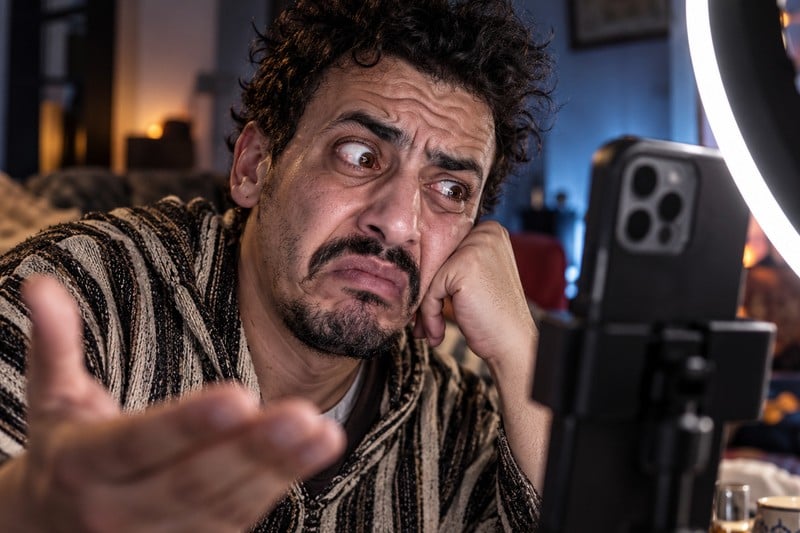 سيرك "اللاَّيْفْ"