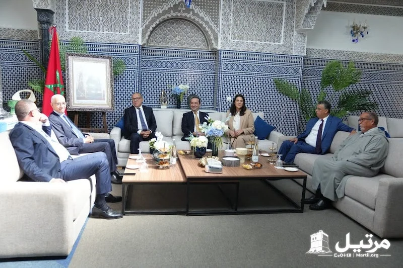 "الأحرار" يرفض المساندة النقدية: "إما أن نكون داخل الأغلبية أو لا نكون"