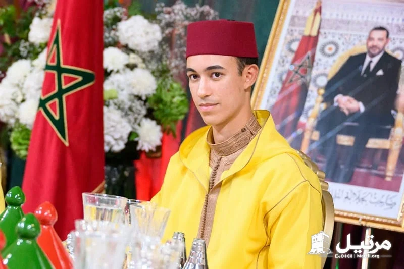 ولي العهد يدشن عمليات أول محطة للحاويات بميناء الناظور غرب المتوسط